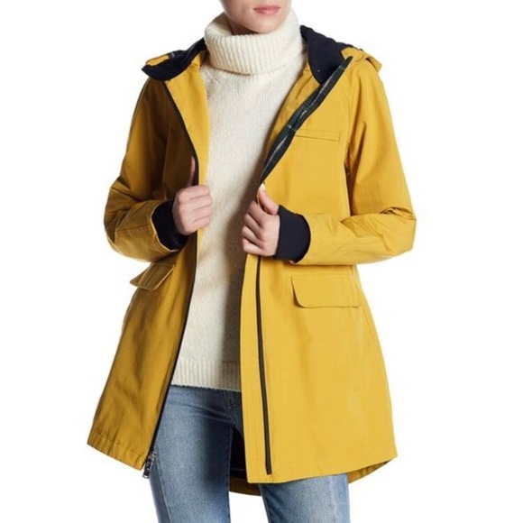 pendleton carmel raincoat